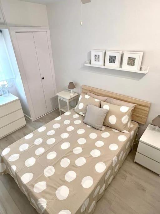 Ferienwohnung Comodo Y Acogedor Apartamento Madrid Exterior foto